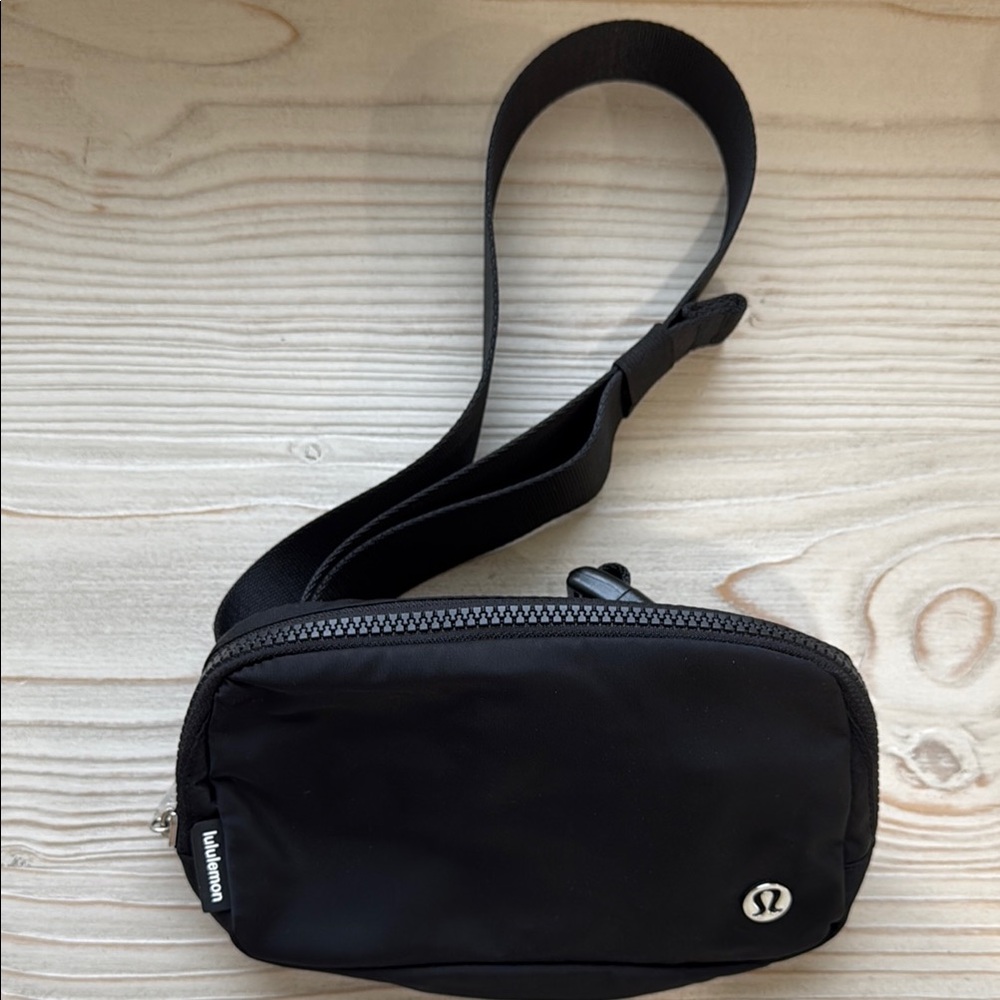 Lululemon Black Belt Bag